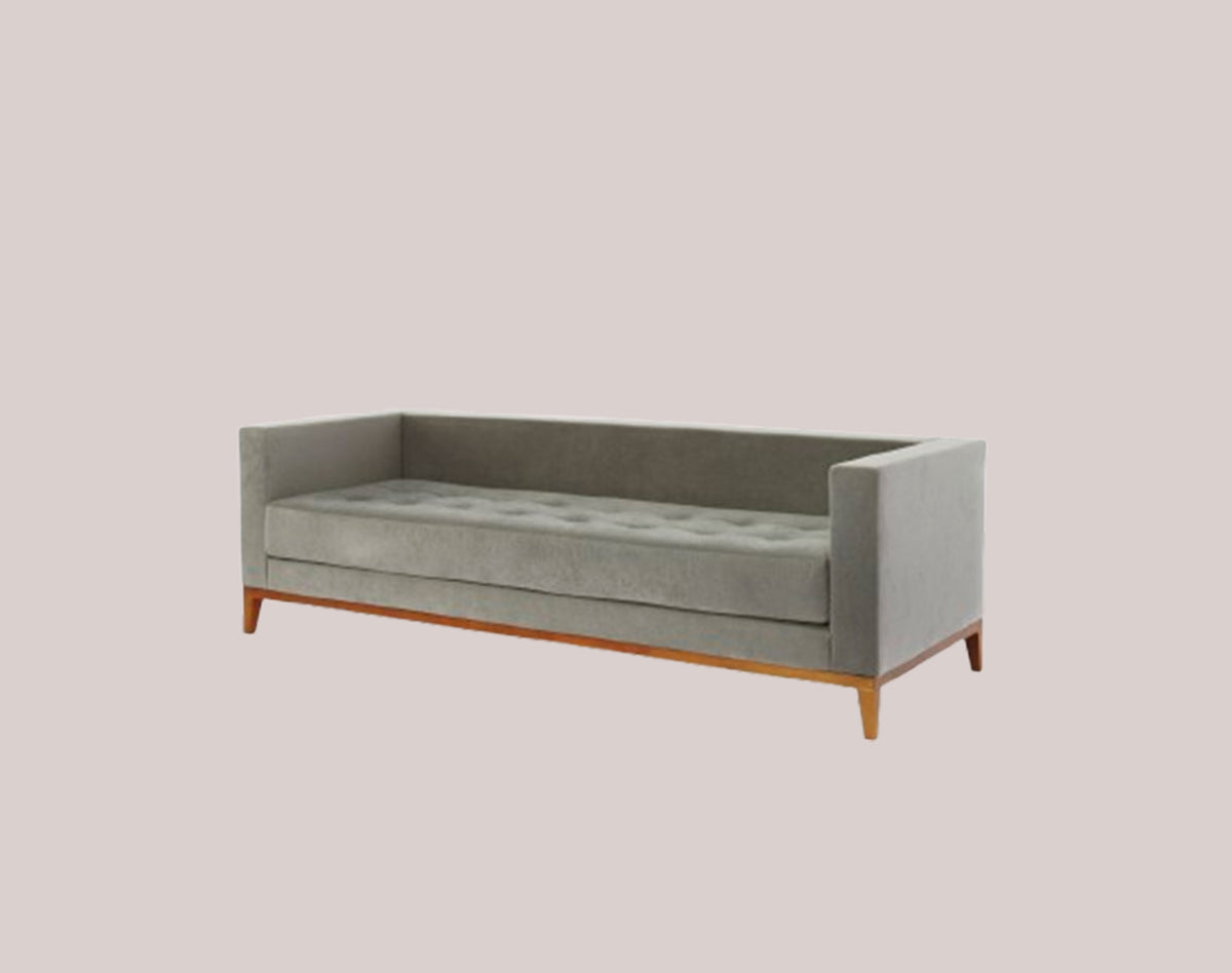 Capitoné Sofa