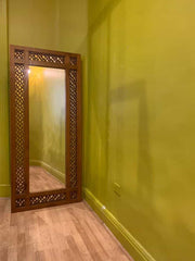 Arabesque Geometric Mirror
