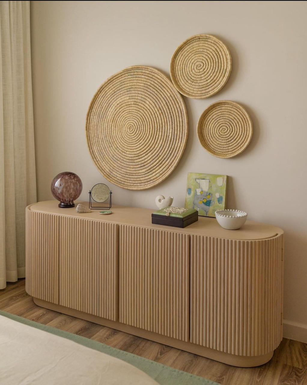 Ribbed cabinet